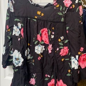 cute floral top